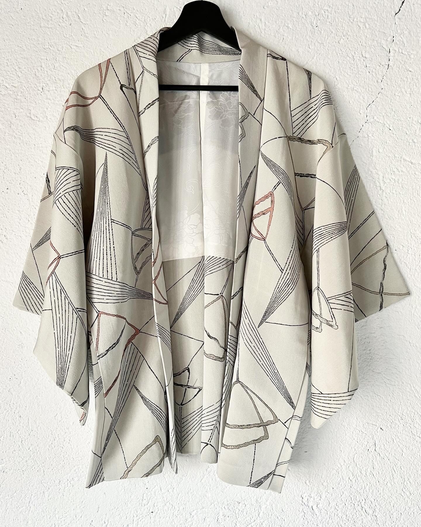 HAORI・SANKAKUKANKEI 三角関係