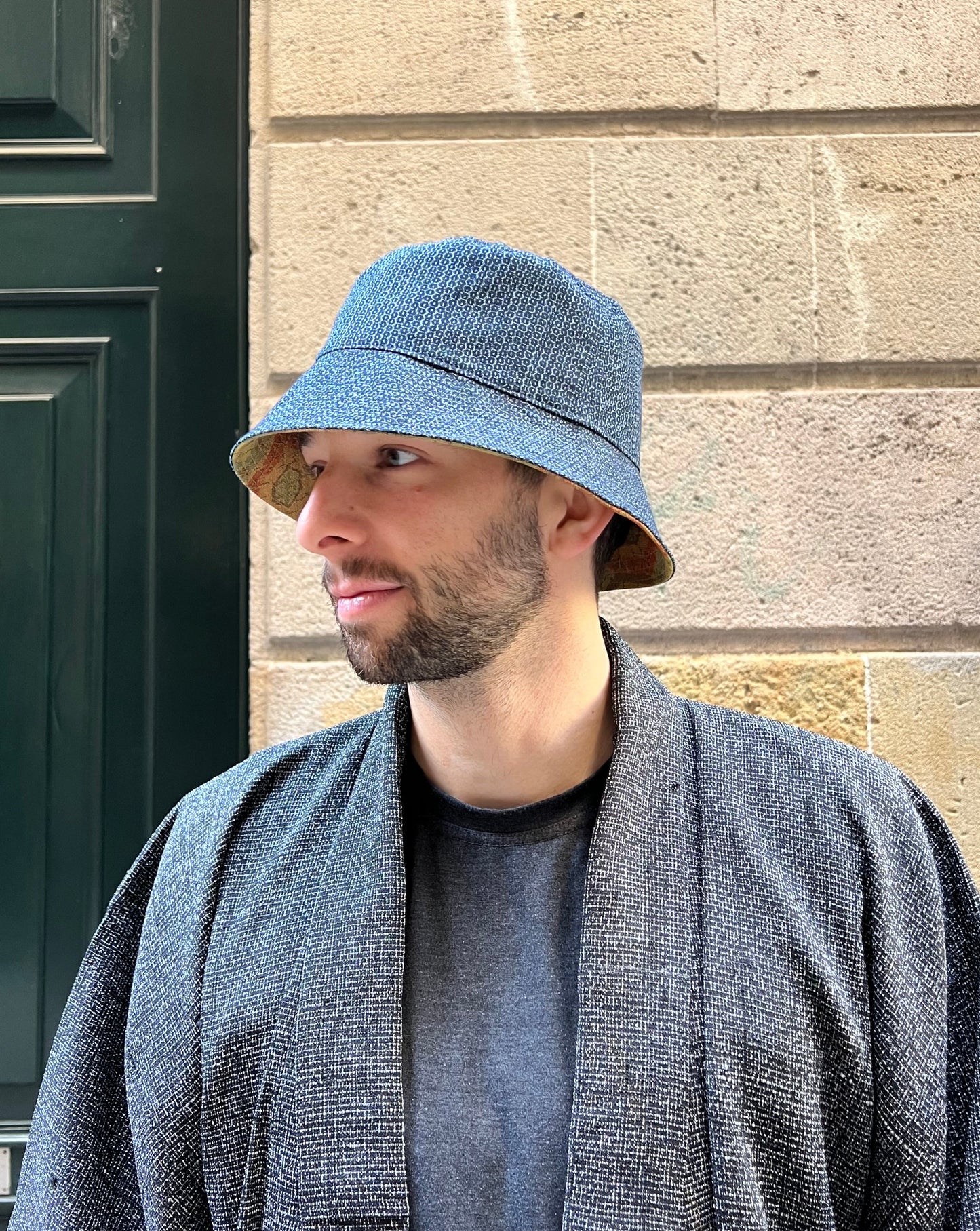 UPCYCLED KIMONO BUCKET HAT・ŌDOIRO+KONN 黄土色+紺