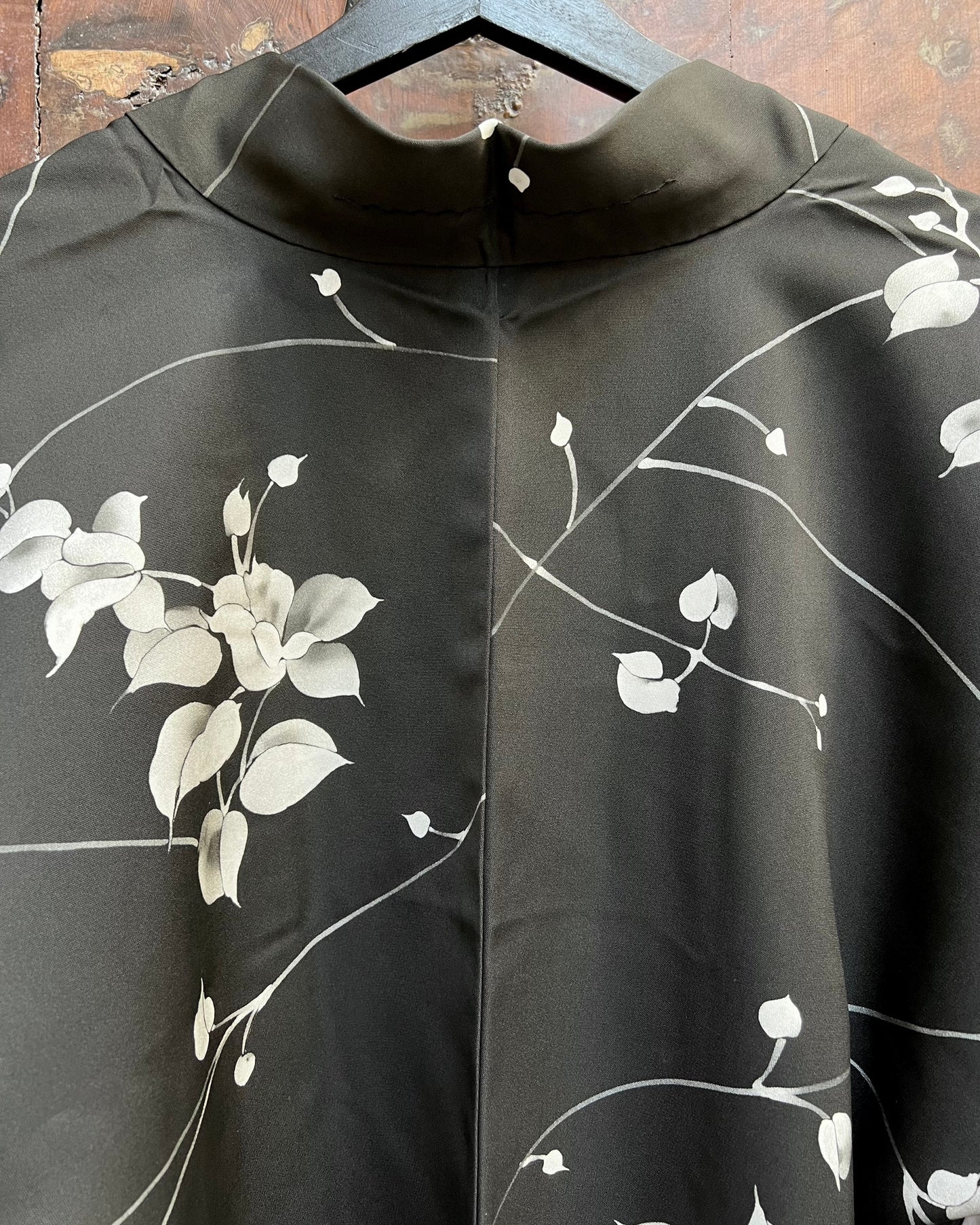 HAORI・HAI TO HAKKA 灰と白花