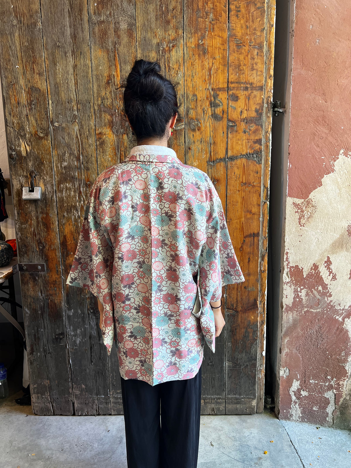 Vintage Black Silk Haori Jacket · HANAGASUMI 花霞