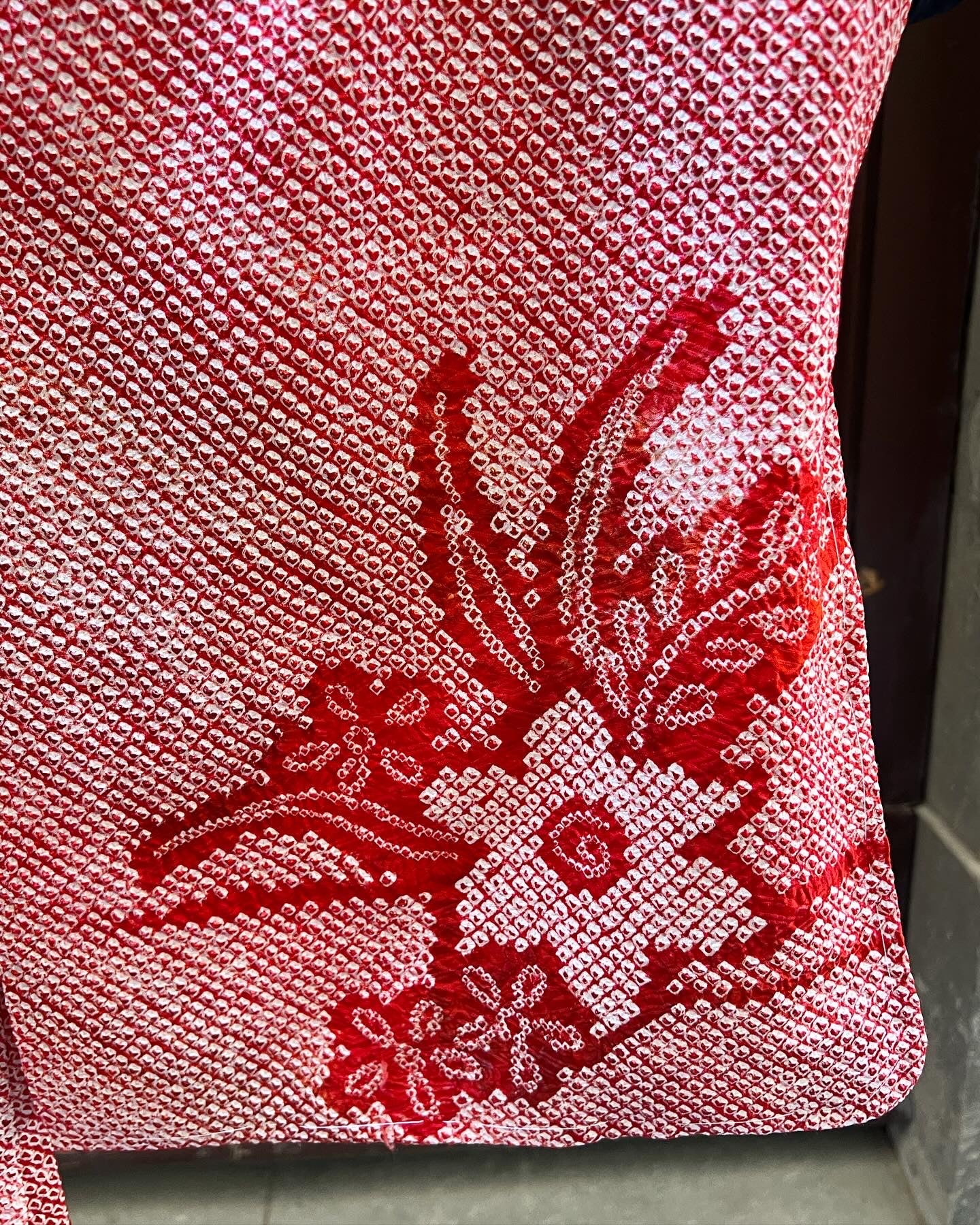 SILK SHIBORI HAORI・AKAIHANA 赤い花