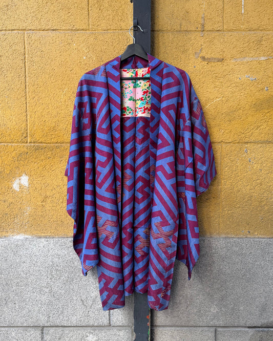 Vintage Purple Silk Jacquard Haori Jacket · Manzigara マンジ柄