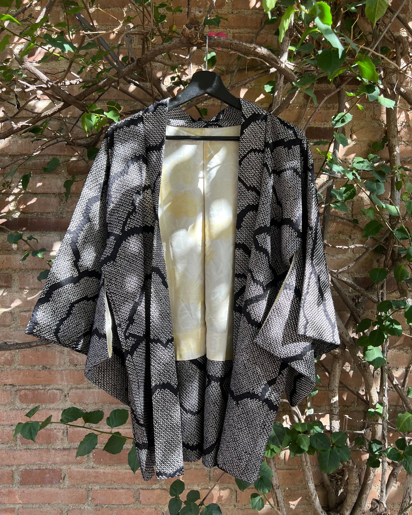 SHIBORI HAORI・KURO 黒