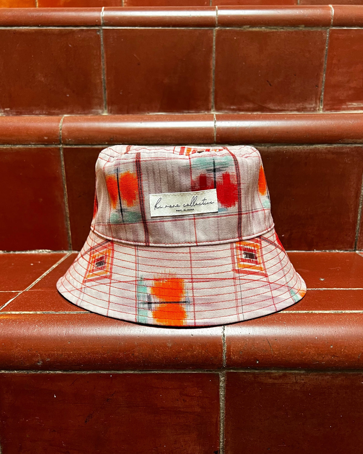 UPCYCLED KIMONO BUCKET HAT・FRUIT PUNCH フルーツポンチ