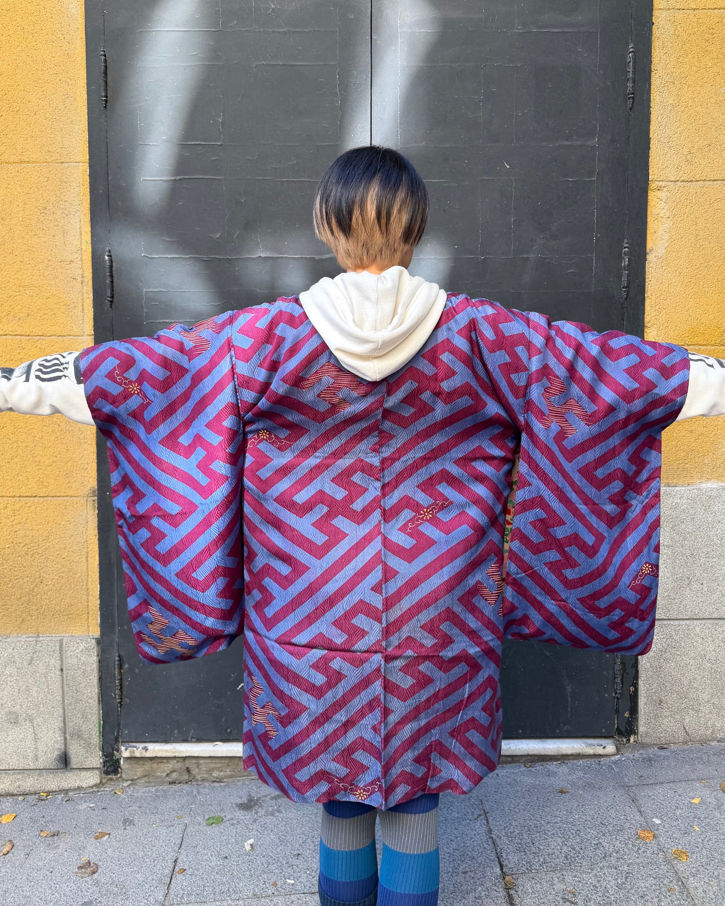 ANTIQUE HAORI・MANZIGARA マンジ柄