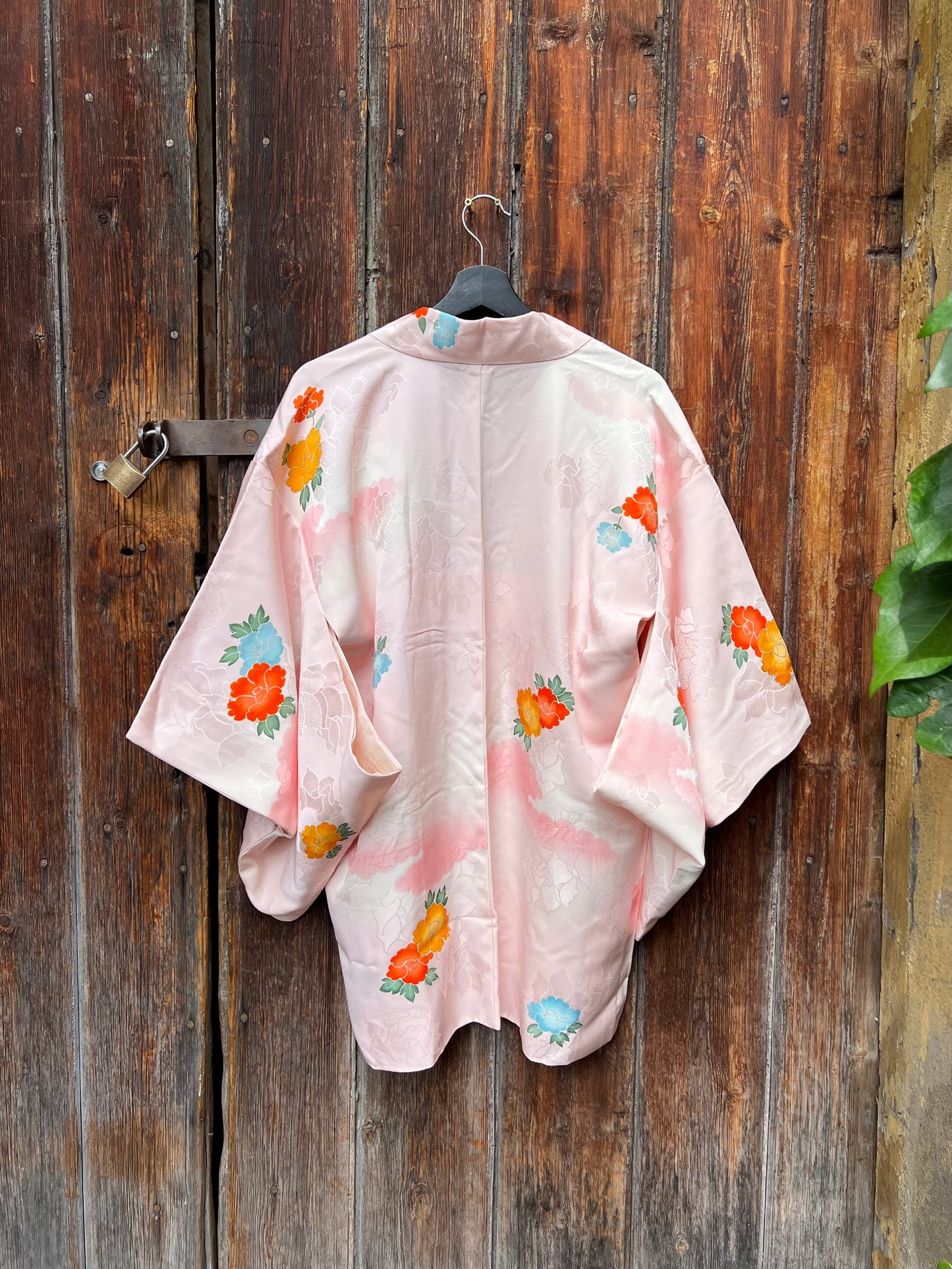 Vintage Black Silk Haori Jacket · KOI GOKORO 恋心
