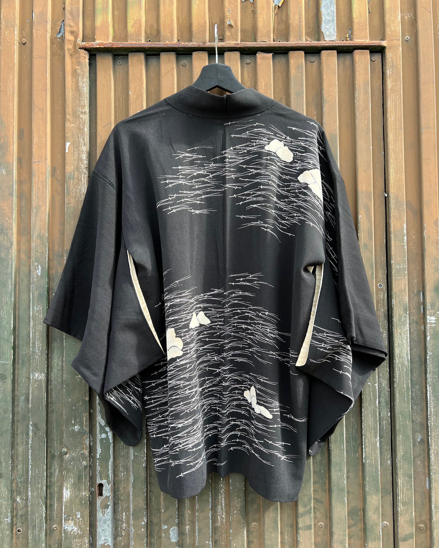 HAORI・ARADHI NO YORU 嵐の夜