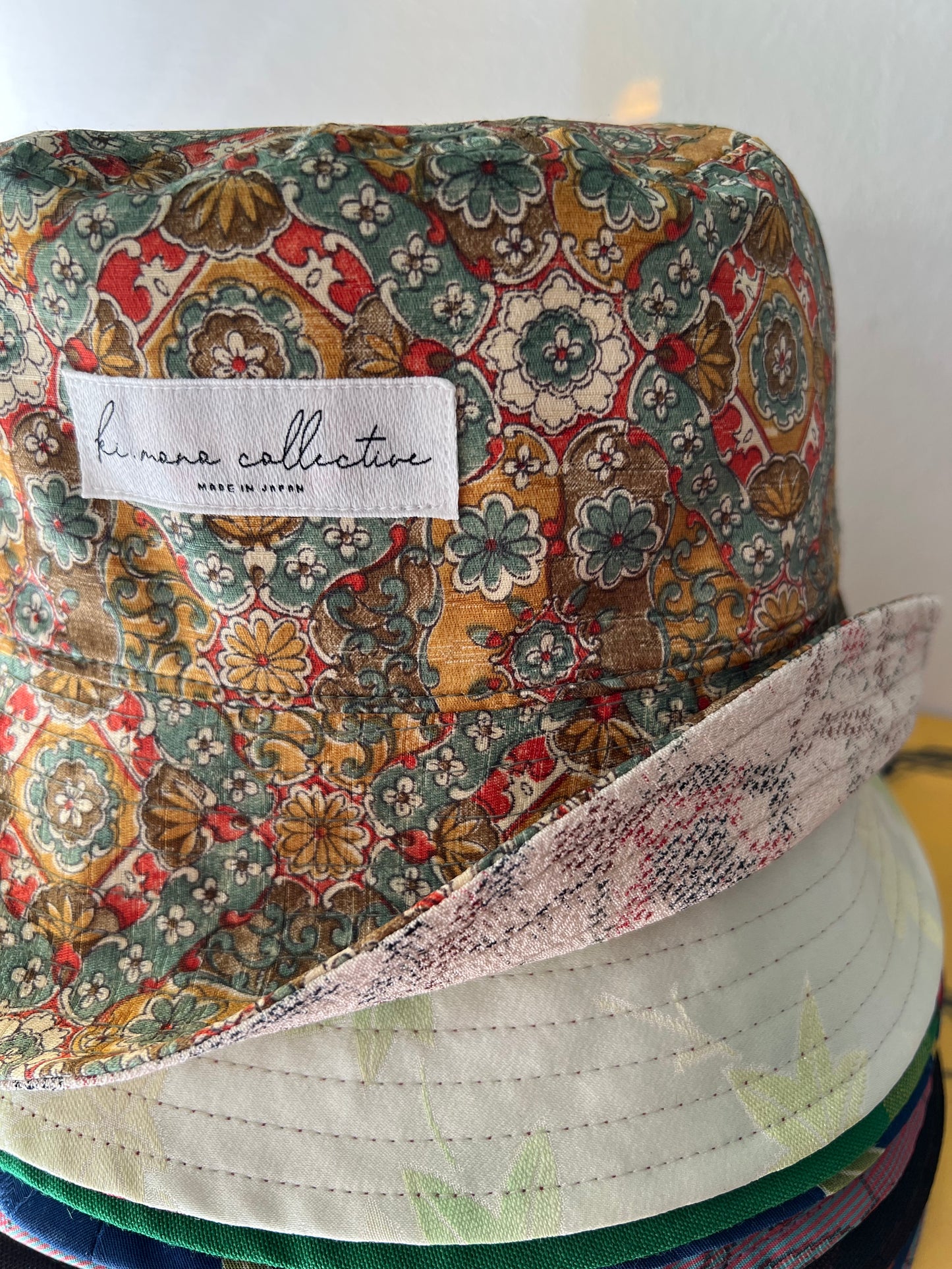 UPCYCLED KIMONO BUCKET HAT・KARAHANA 唐花
