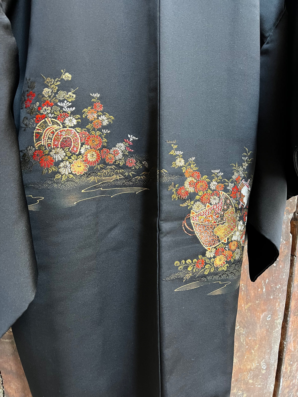 VINTAGE BLACK SILK HAORI JACKET・KAHO 花宝