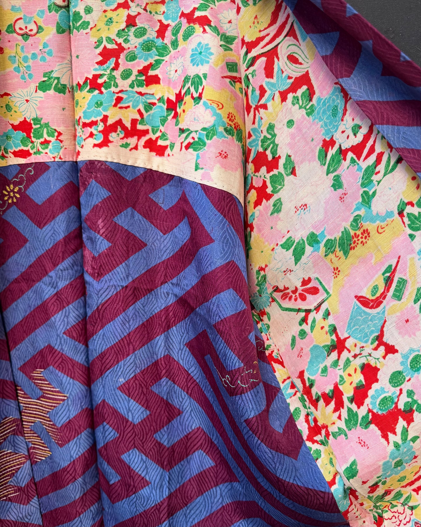 ANTIQUE HAORI・MANZIGARA マンジ柄