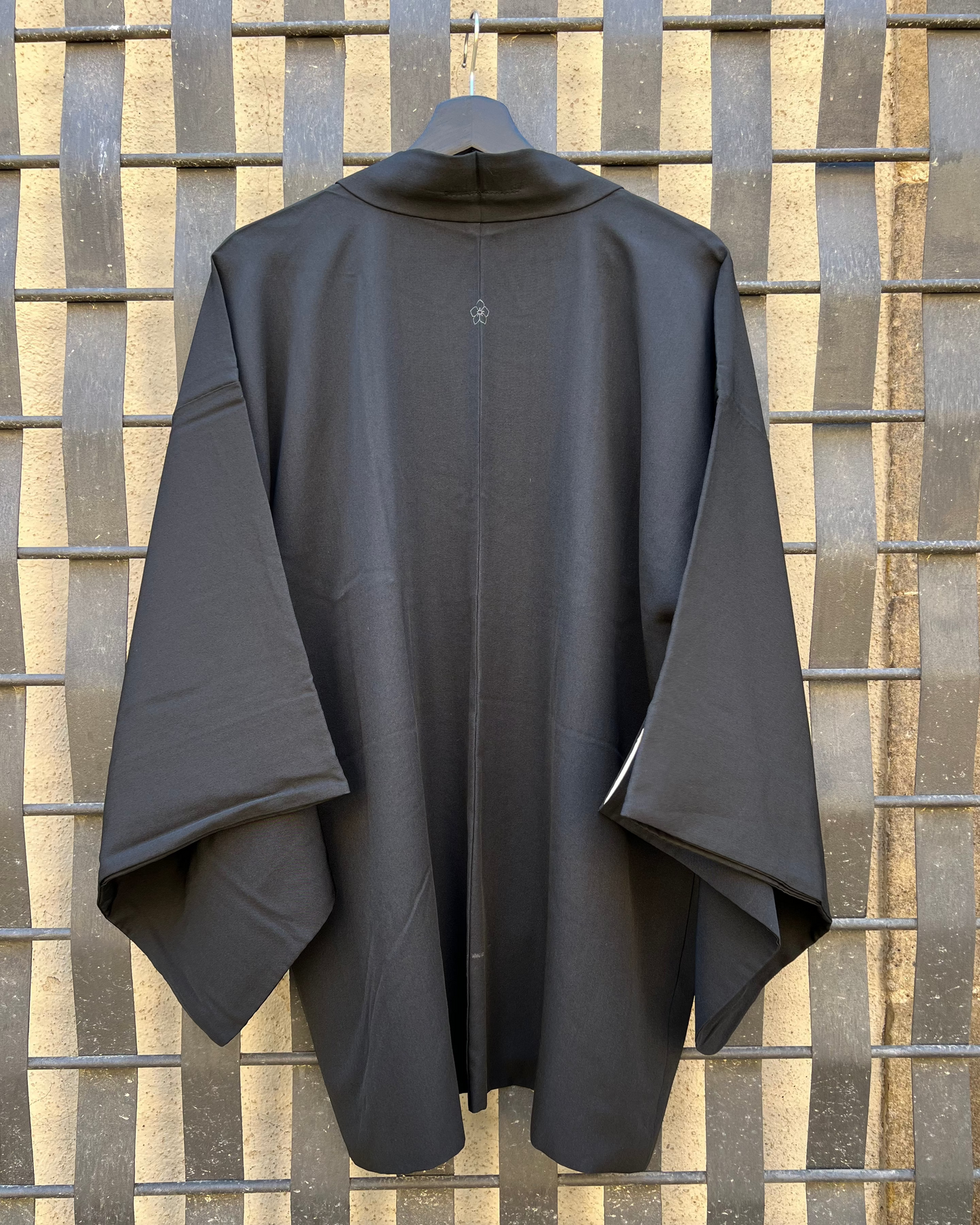 Vintage Black Silk Haori Jacket · KAMON 家紋