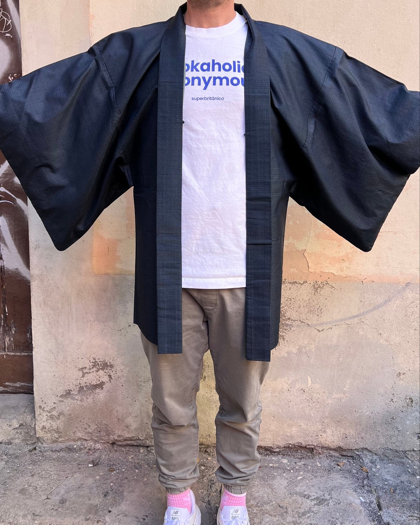 Vintage black silk haori jacket for men with tiger motif